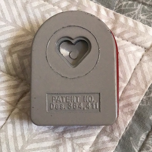 ❤️ Scrapbook Heart Punch - Picture 2 of 2